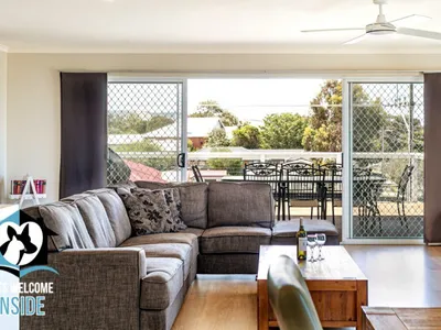 Search and Stay destination Victor Harbor, SA - Australia from AU$ 195. 3BR 2.5Bath Beach Home + Sea Views