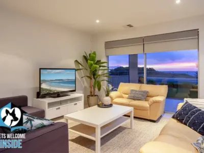 Search and Stay destination Aldinga Beach, SA - Australia from AU$ 329. Spectacular Esplanade 4BR Contemporary with Views
