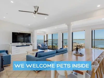 Search and Stay destination Hindmarsh Island, SA - Australia from AU$ 399. Absolute Water Frontage w/ Jetty + Boat Ramp