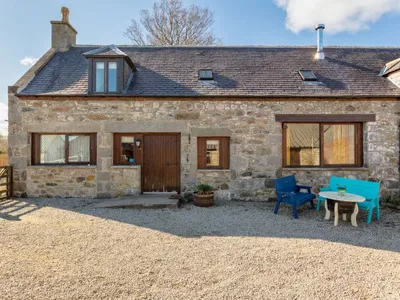 Search and Stay destination Huntly, Scotland - United Kingdom from AU$ 278. Auchingoul Cottage