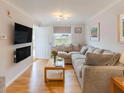 Search and Stay destination Charlestown, England - United Kingdom from AU$ 787. Sea Echo