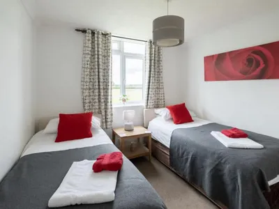 Search and Stay destination Woodmancote, England - United Kingdom from AU$ 401. Oak Cottage