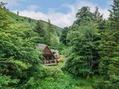 Search and Stay destination Spean Bridge, Scotland - United Kingdom from AU$ 608. Lodge 9