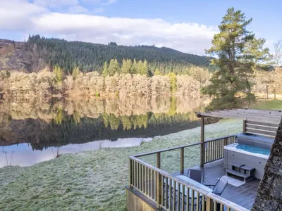 Search and Stay destination South Laggan, Scotland - United Kingdom from AU$ 834. Lodge 26
