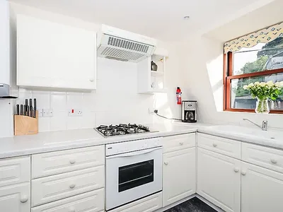 Search and Stay destination Looe, England - United Kingdom from AU$ 424. Rock Towers