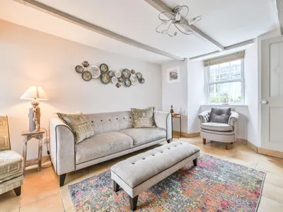 Search and Stay destination Mevagissey, England - United Kingdom from AU$ 881. Blue Crab Cottage