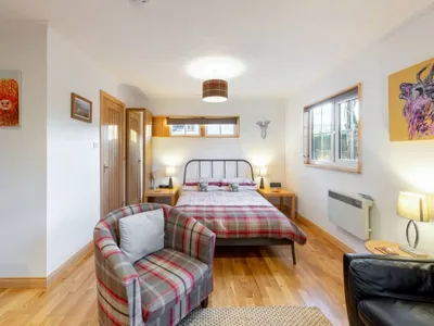 Search and Stay destination Drumnadrochit, Scotland - United Kingdom from AU$ 292. Loch Ness Wee Hideaway