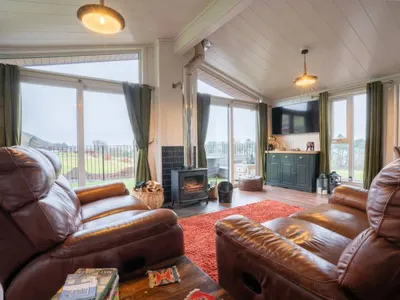 Search and Stay destination Kinross, Scotland - United Kingdom from AU$ 550. Loch Leven Lodge 25 East