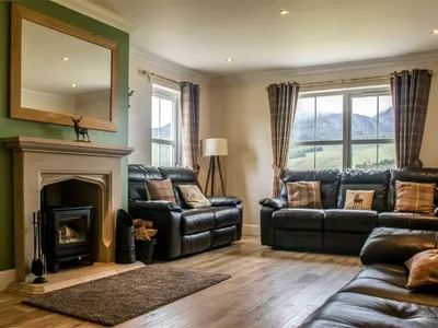 Search and Stay destination Kilbride, Scotland - United Kingdom from AU$ 685. Strath Glebe