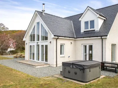 Search and Stay destination Uig, Scotland - United Kingdom from AU$ 1,644. One Mill Lands
