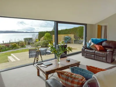 Search and Stay destination Arduaine, Scotland - United Kingdom from AU$ 835. Arduaine