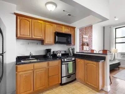 Search and Stay destination Manhattan, NY - United States from AU$ 816. Douglas