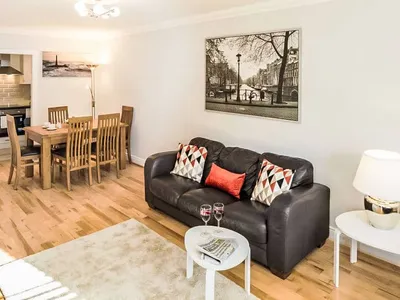 Search and Stay destination Dublin, D - Ireland from AU$ 436. The Berkley