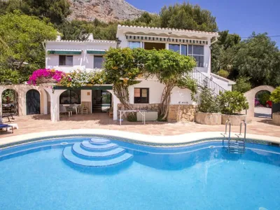 Search and Stay destination Xàbia, VC - Spain from AU$ 467. Cindy