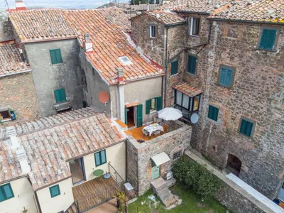 Search and Stay destination Montecatini Val di Cecina, Toscana - Italy from AU$ 158. Serena