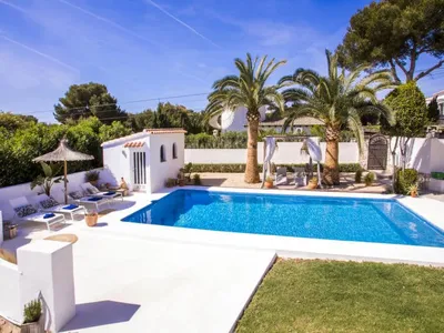 Search and Stay destination Xàbia, VC - Spain from AU$ 613. Darlin