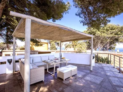 Search and Stay destination Jávea, VC - Spain from AU$ 592. Les Pins