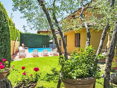 Search and Stay destination Pietrapiana, Toscana - Italy from AU$ 364. Villa Giada