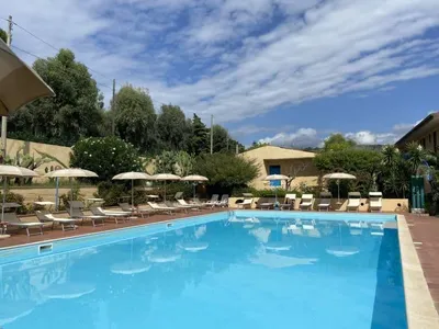 Search and Stay destination Capo Vaticano, Calabria - Italy from AU$ 73. Esmeraldo