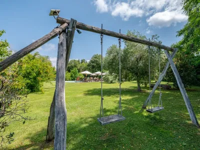 Search and Stay destination La Cava, Toscana - Italy from AU$ 216. Bandiera