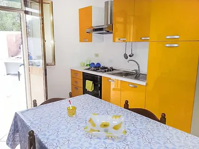 Search and Stay destination Vignacastrisi, Puglia - Italy from AU$ 137. Piccola
