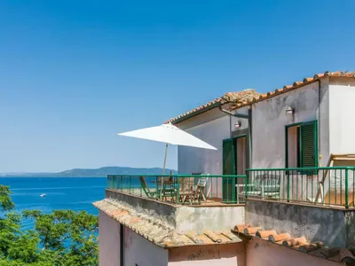 Search and Stay destination Porto Santo Stefano, Toscana - Italy from AU$ 227. Il Sorriso