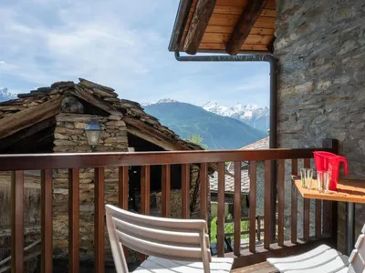 Search and Stay destination Ville Sur Sarre, Valle d'Aosta - Italy from AU$ 109. Remondet 20
