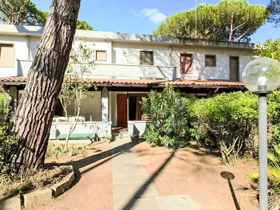 Search and Stay destination Principina a Mare, Toscana - Italy from AU$ 192. Barracuda