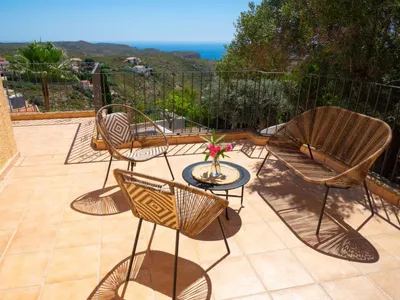 Search and Stay destination El Poble Nou de Benitatxell, VC - Spain from AU$ 343. Amanecer