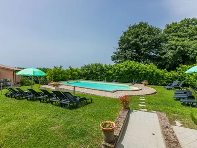 Search and Stay destination Province of Grosseto, Tuscany - Italy from AU$ 246. Trilocale Sorano 2