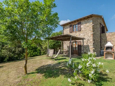 Search and Stay destination Provincia di Grosseto, Toscana - Italy from AU$ 350. Le Calle