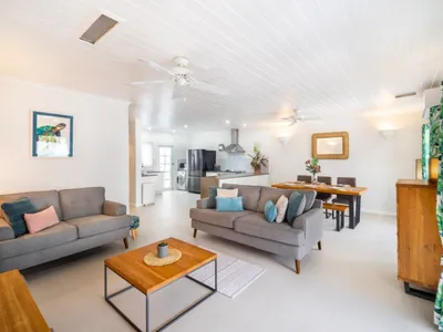 Search and Stay destination Holetown, Saint James - Barbados from AU$ 385. Porters Gate 19 villa