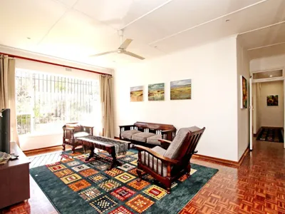 Search and Stay destination Victory Park, GP - South Africa from AU$ 180. Moonflower Cottages - Sunflower Villa One