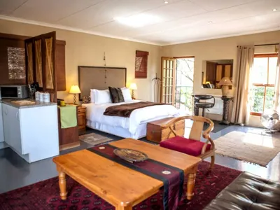 Search and Stay destination Victory Park, GP - South Africa from AU$ 77. Moonflower Cottages - Studio 5