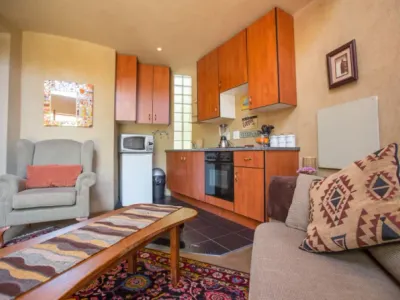 Search and Stay destination Victory Park, GP - South Africa from AU$ 81. Moonflower Cottages - Executive Suite 4