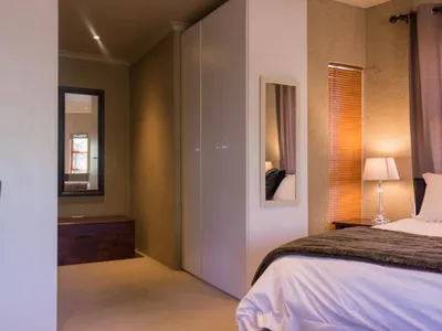 Search and Stay destination Victory Park, GP - South Africa from AU$ 81. Moonflower Cottages - Executive Suite 4