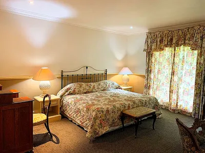 Search and Stay destination Arbor Park, LP - South Africa from AU$ 122. Sherwood's Country House , Agatha Deluxe 2