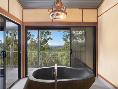 Search and Stay destination Austinville, QLD - Australia from AU$ 470. Gold Coast Treehouse - Treehouse One