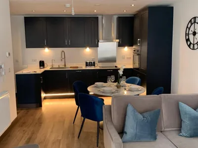 Search and Stay destination Harlow, England - United Kingdom from AU$ 312. The Sunrise Den-Lovely 2 bedroom apartment/Parking