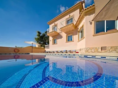 Search and Stay destination Calp, VC - Spain from AU$ 593. Liriopadel