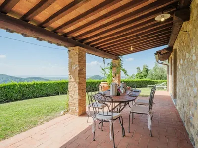 Search and Stay destination Provincia di Lucca, Toscana - Italy from AU$ 196. Il Pino