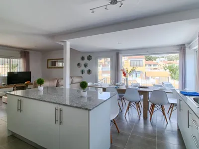 Search and Stay destination Calp, VC - Spain from AU$ 503. Tatiana