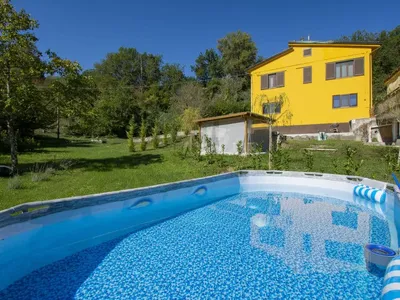 Search and Stay destination Provincia di Lucca, Toscana - Italy from AU$ 472. Maya e Stella