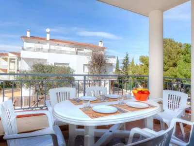 Search and Stay destination Llançà, CT - Spain from AU$ 288. Barlovento