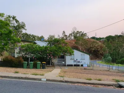 Search and Stay destination Mount Morgan, QLD - Australia from AU$ 64. Meyenburg House