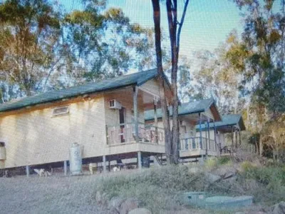 Search and Stay destination Horse Creek, QLD - Australia from AU$ 110. Fern's Miners Rest - Cabin 1
