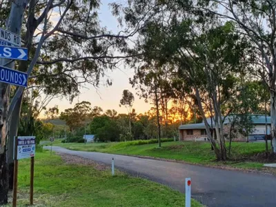 Search and Stay destination Horse Creek, QLD - Australia from AU$ 110. Fern's Miners Rest - Cabin 1
