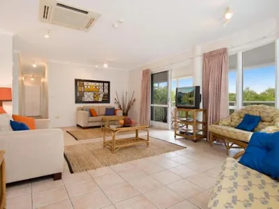 Search and Stay destination Palm Cove, QLD - Australia from AU$ 300. Palm Cove Penthouse