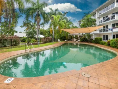 Search and Stay destination Palm Cove, QLD - Australia from AU$ 300. Palm Cove Penthouse