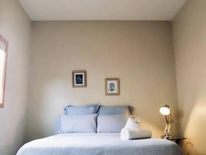 Search and Stay, undefined in undefined. Gallery position 0